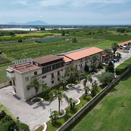 Hotel Tempio Lago Patria Kültér fotó