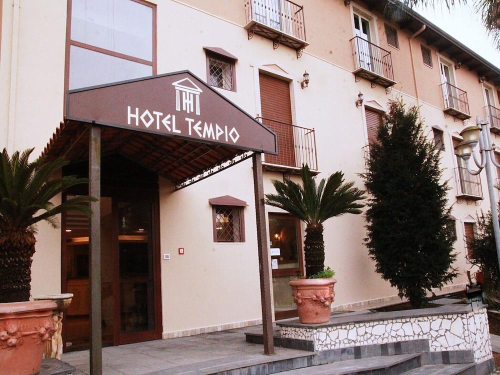 Hotel Tempio Lago Patria Kültér fotó