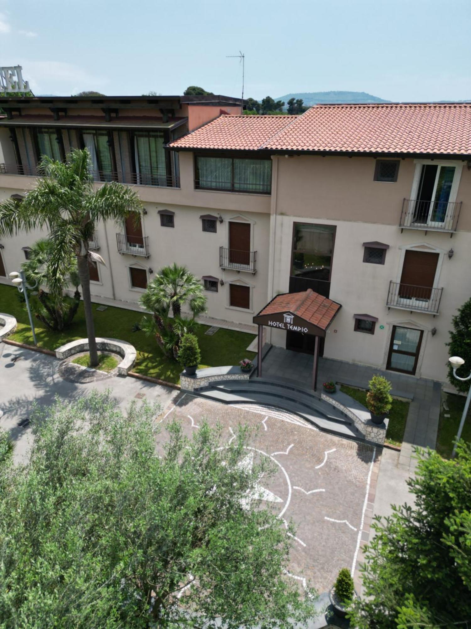 Hotel Tempio Lago Patria Kültér fotó