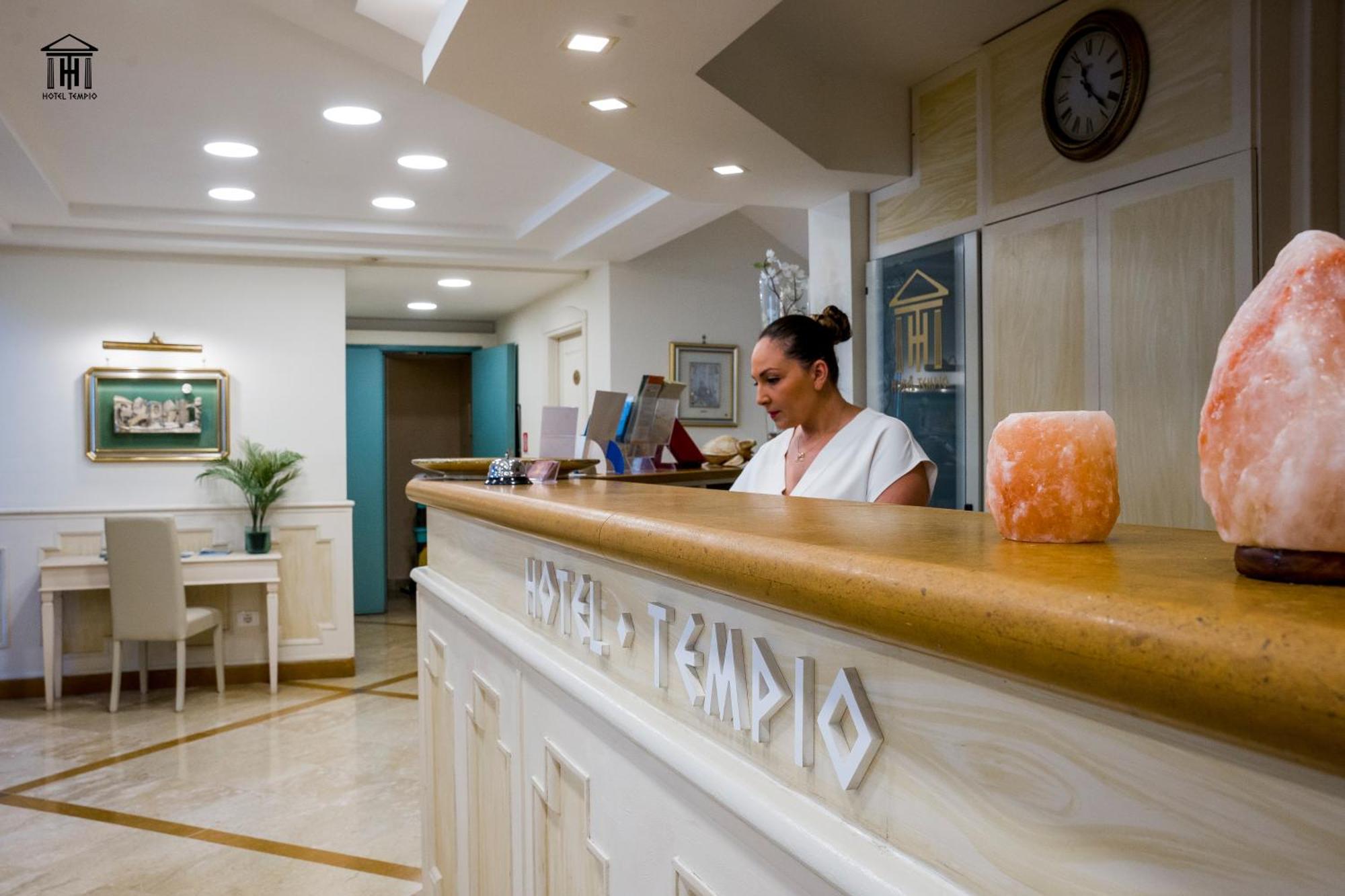 Hotel Tempio Lago Patria Kültér fotó
