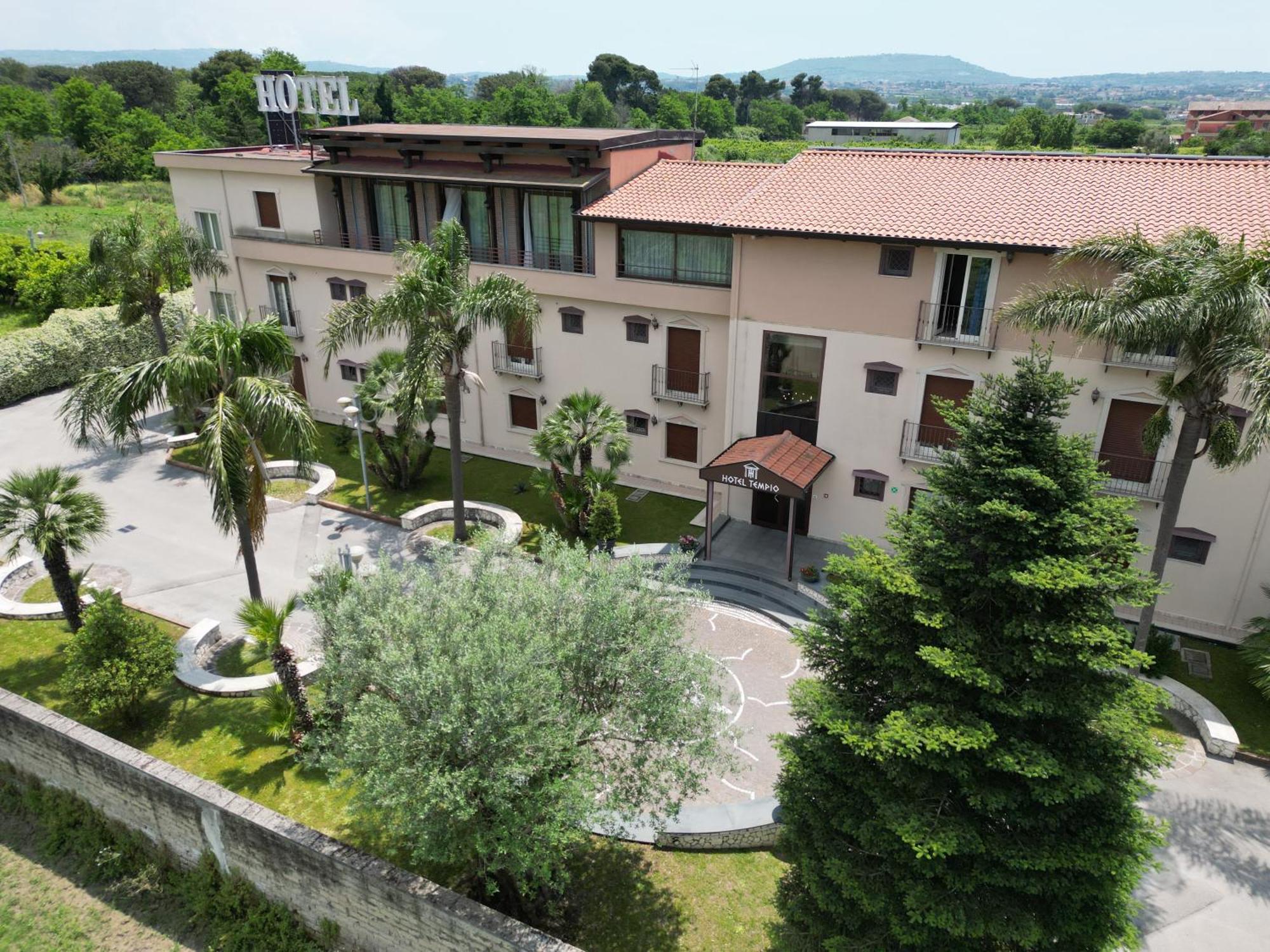 Hotel Tempio Lago Patria Kültér fotó