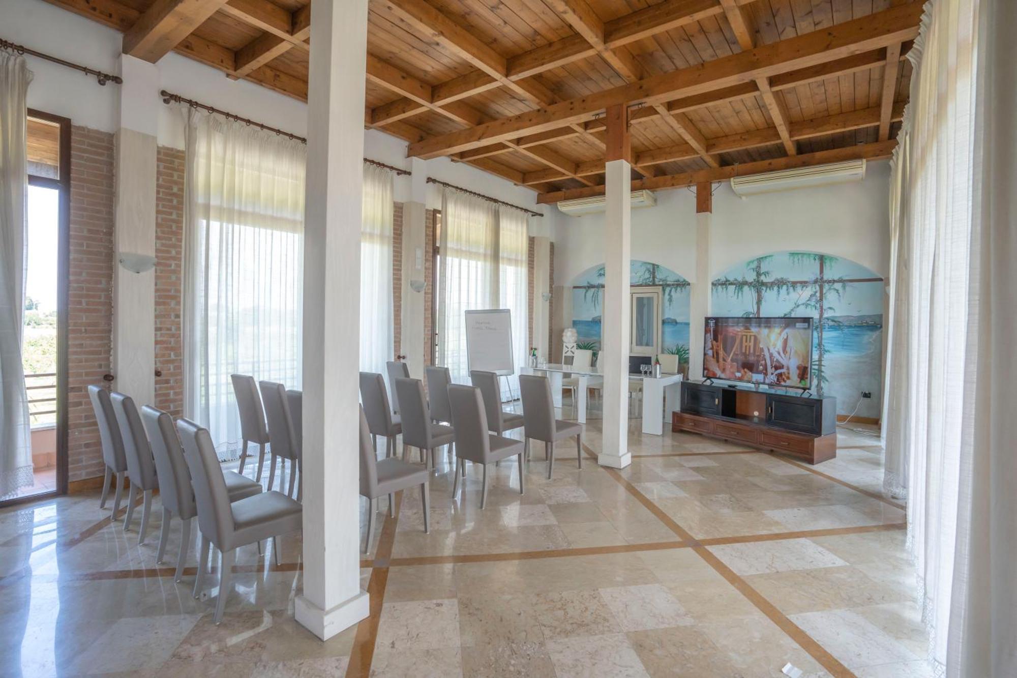 Hotel Tempio Lago Patria Kültér fotó